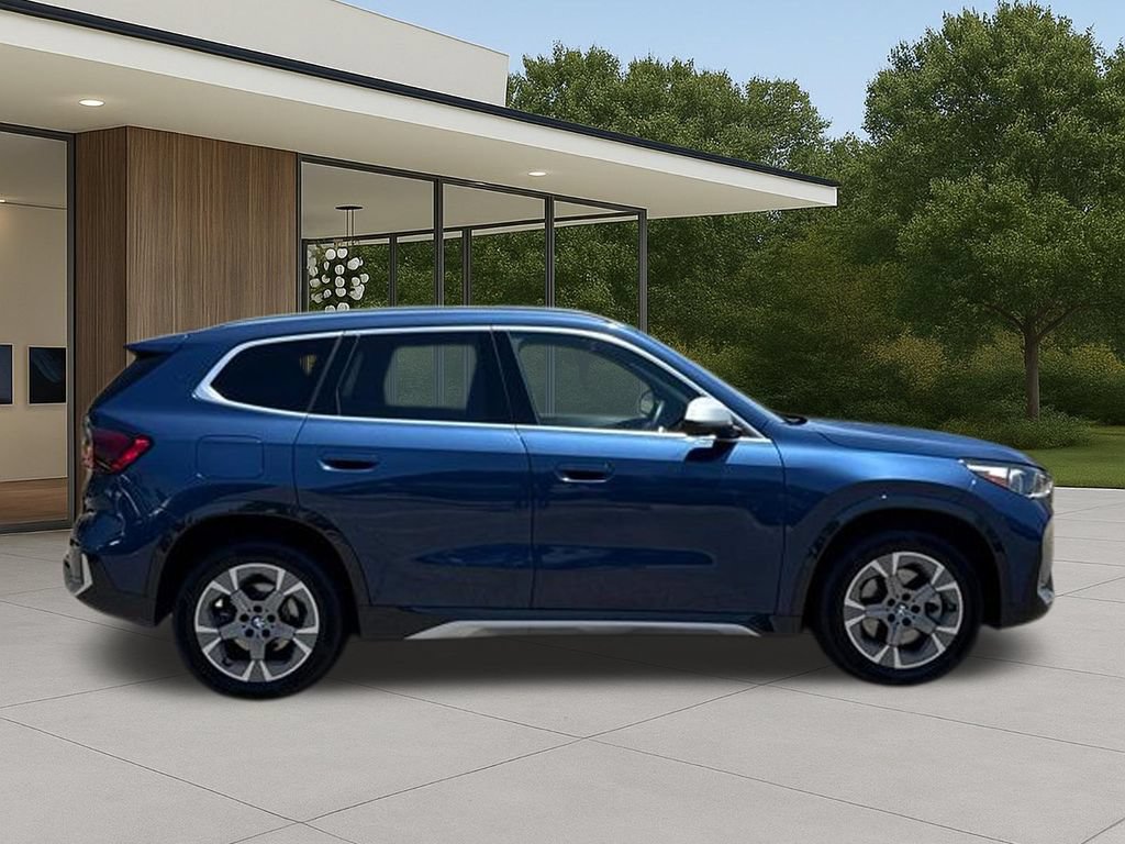 Certified 2024 BMW X1 xDrive28i w/ Convenience Package AWD/4WD image 7