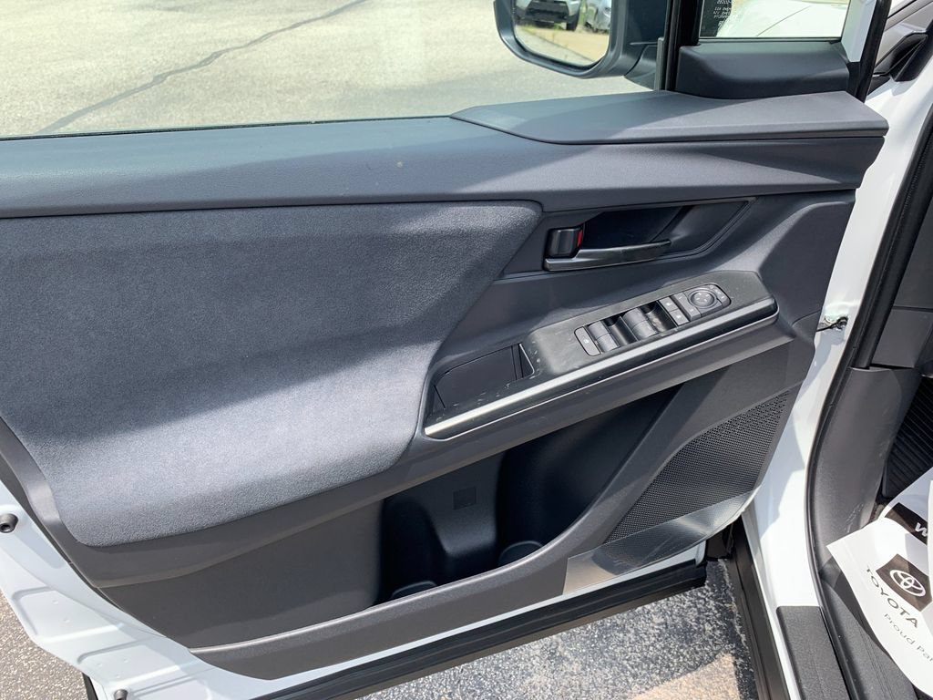 New 2026 Toyota C-HR AWD/4WD image 11