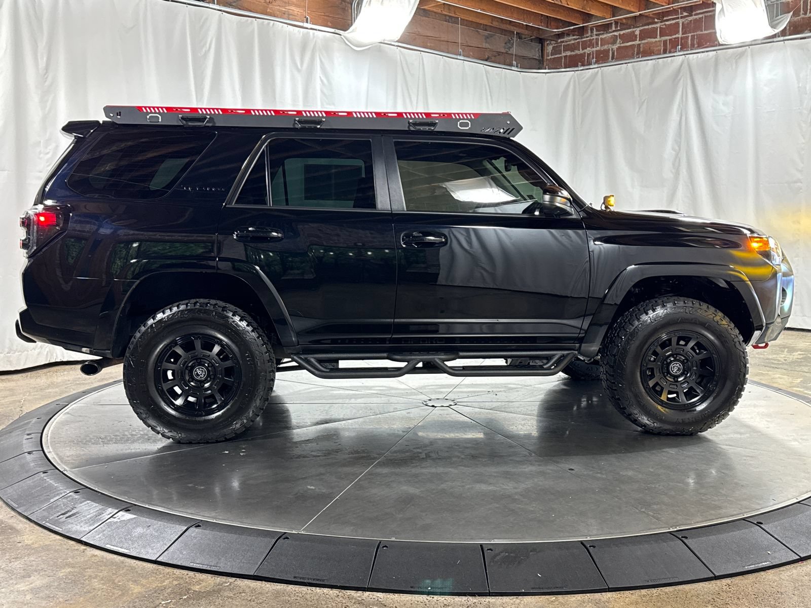 Used 2022 Toyota 4Runner TRD Pro AWD/4WD image 6