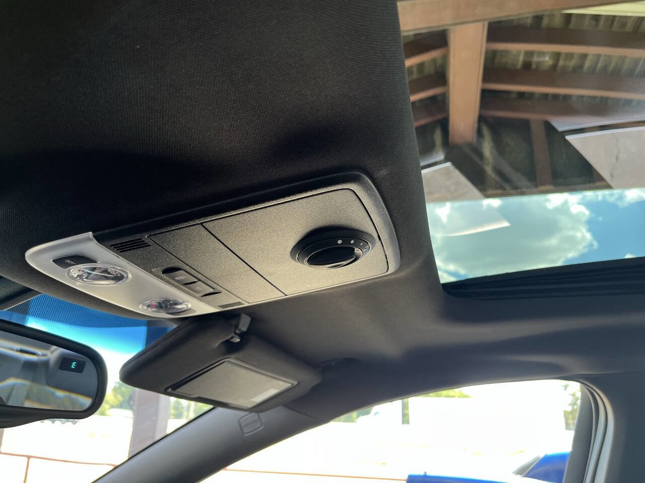 Used 2009 Pontiac G8 GXP image 17