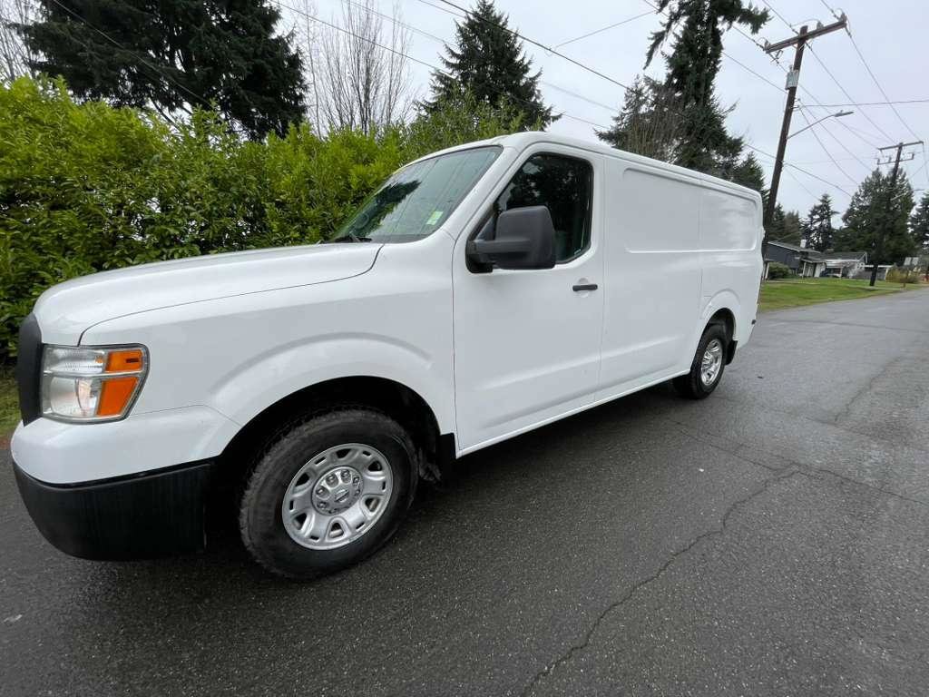 Used 2016 Nissan NV 1500 SV w/ Back Door Glass Package RWD image 3