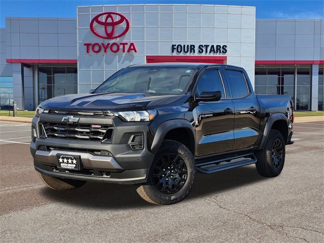 Used 2024 Chevrolet Colorado Trail Boss w/ Advanced Trailering Package