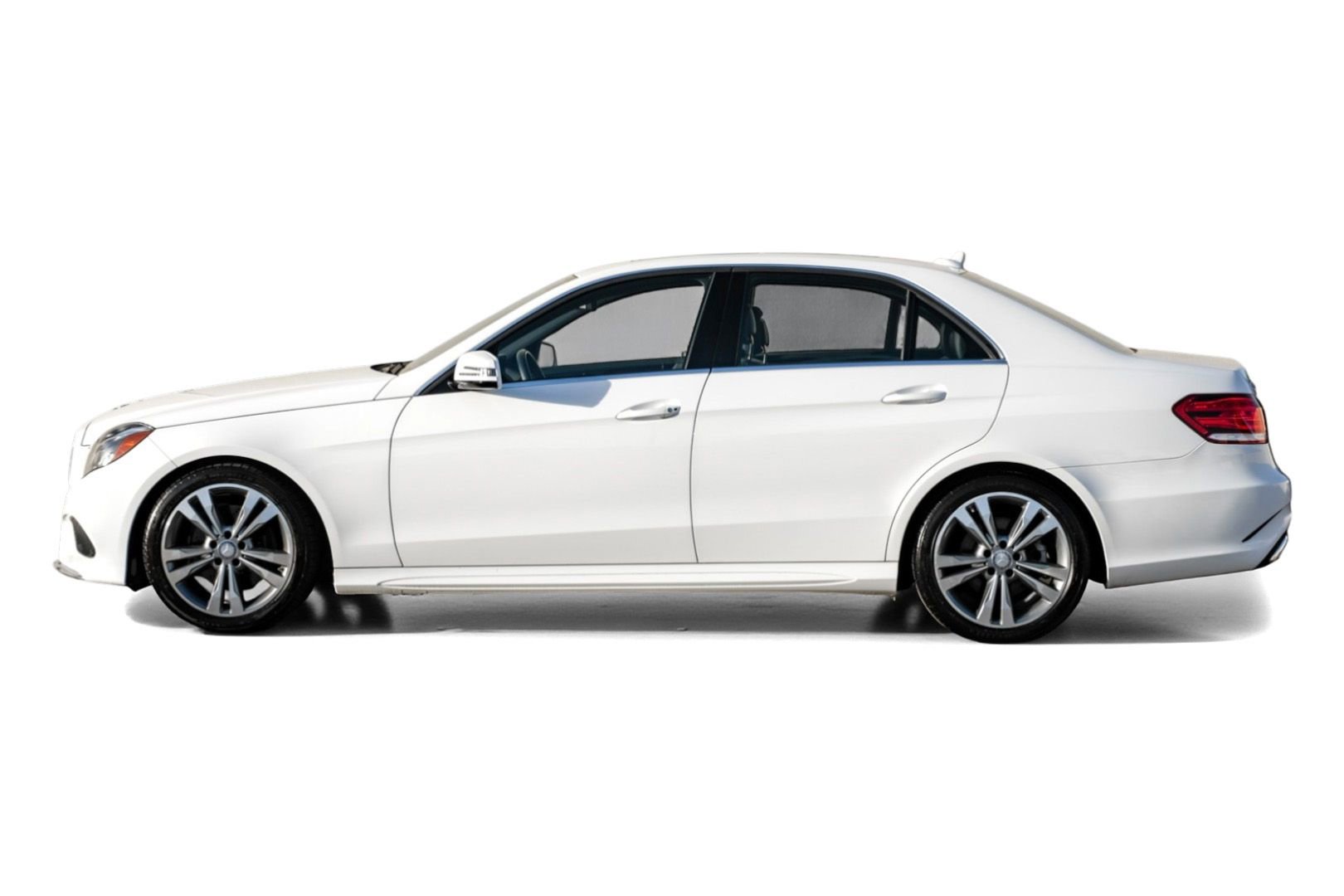 Used 2014 Mercedes-Benz E 350 Sedan w/ Premium 1 Package image 10