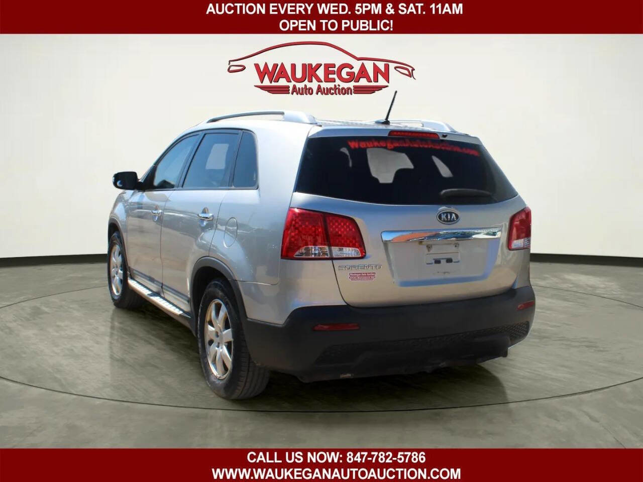 Used 2013 Kia Sorento LX image 4