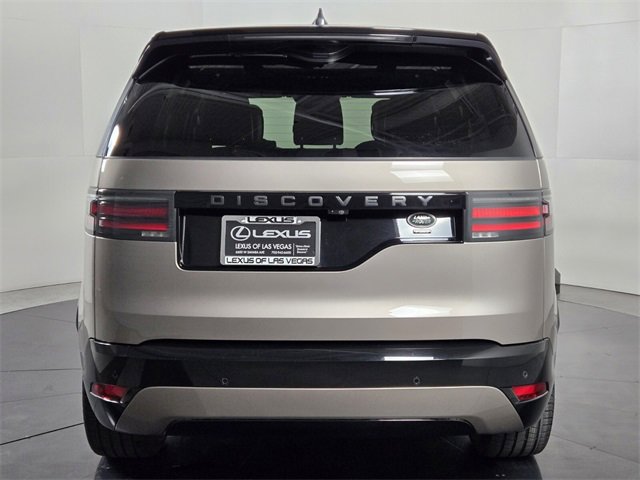 Used 2021 Land Rover Discovery S R-Dynamic image 5