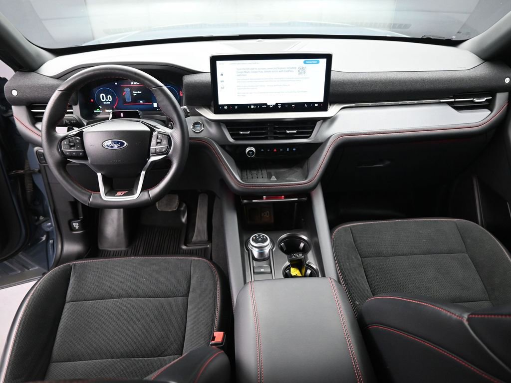 Used 2025 Ford Explorer ST image 23