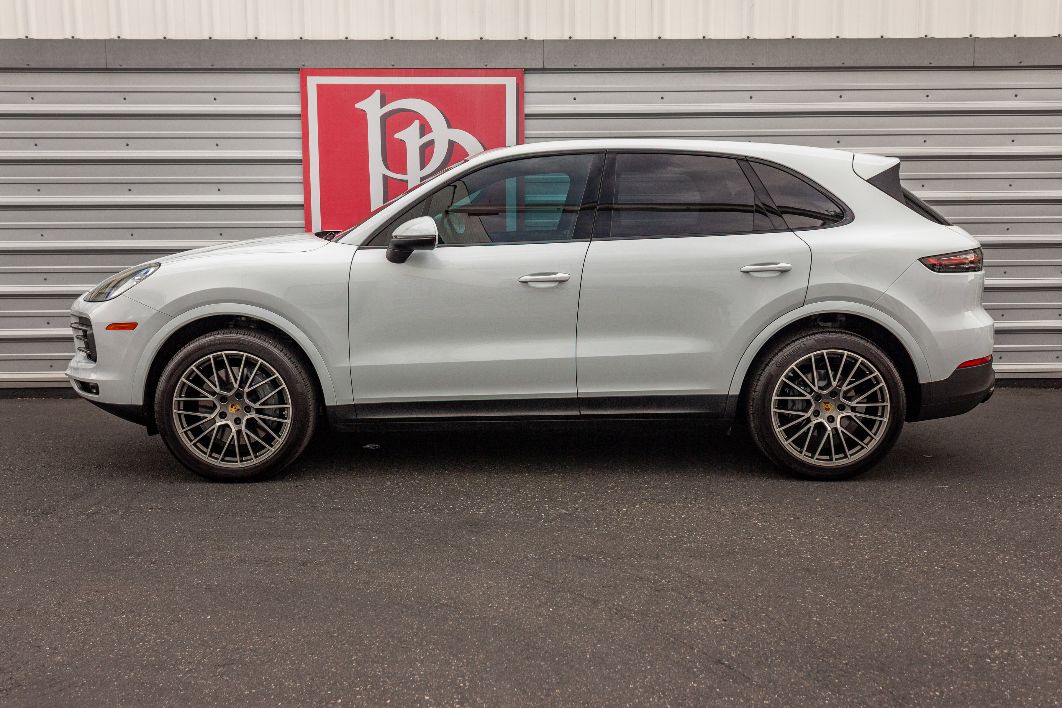 Used 2022 Porsche Cayenne S Platinum image 37