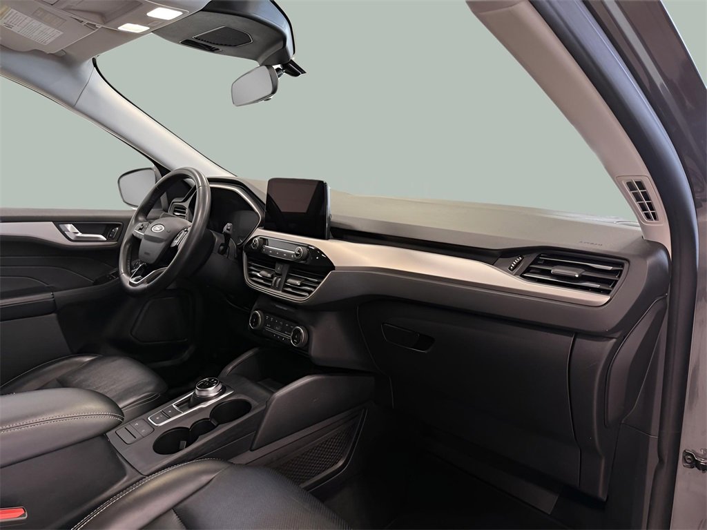 Certified 2022 Ford Escape SEL image 9