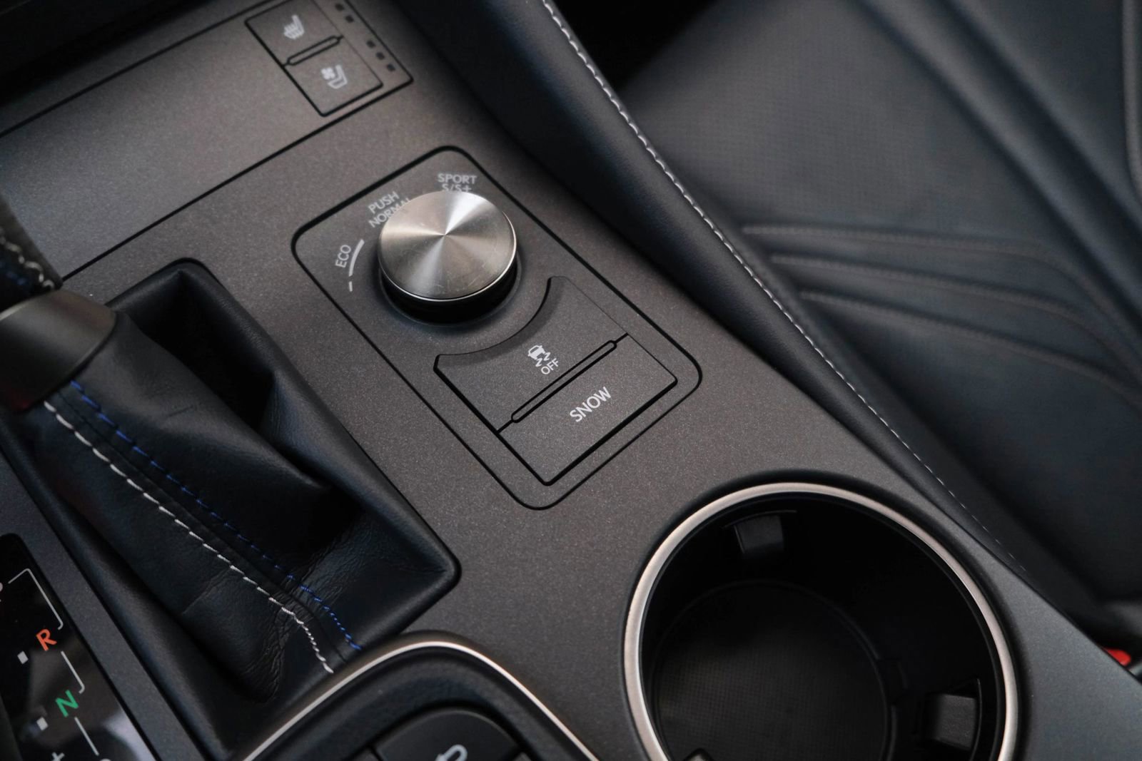 Used 2015 Lexus RC F image 44