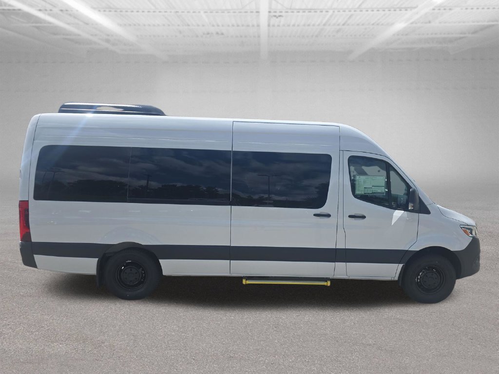 New 2026 Mercedes-Benz Sprinter 2500 image 6