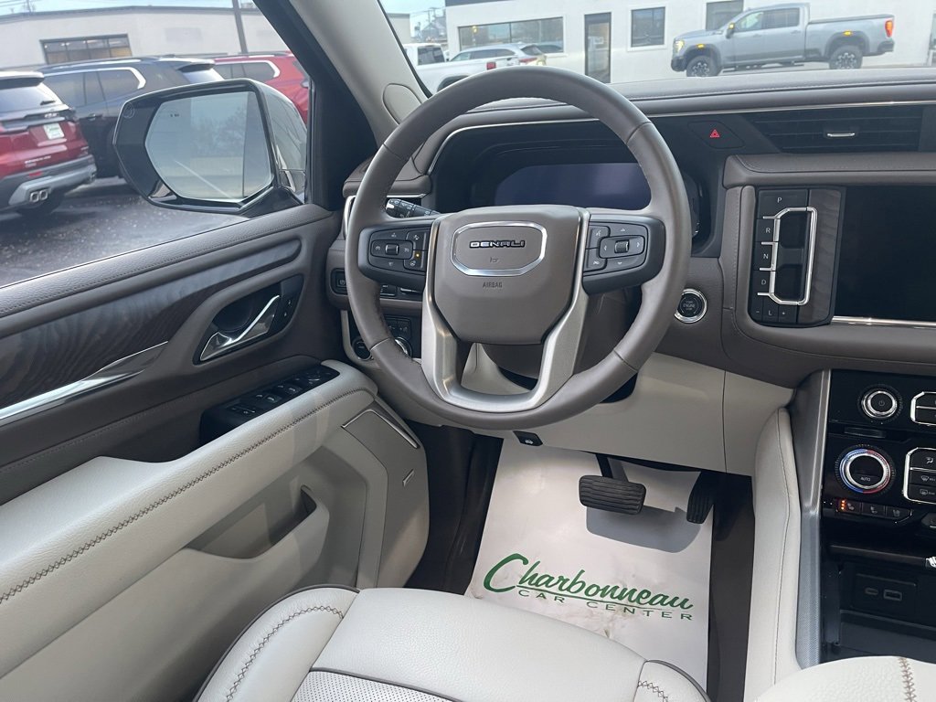 Used 2023 GMC Yukon Denali image 26