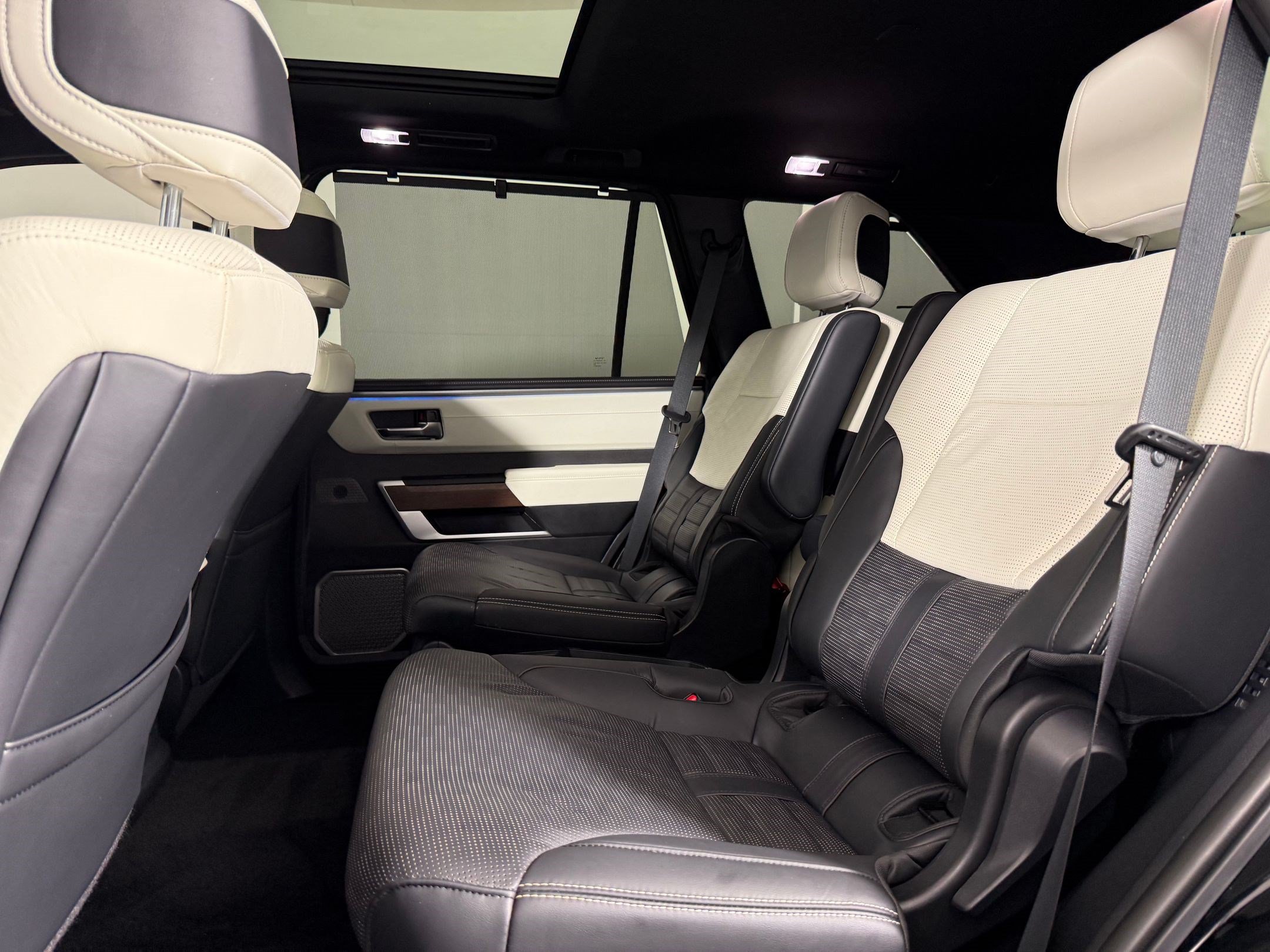 Used 2024 Toyota Sequoia Capstone AWD/4WD image 14