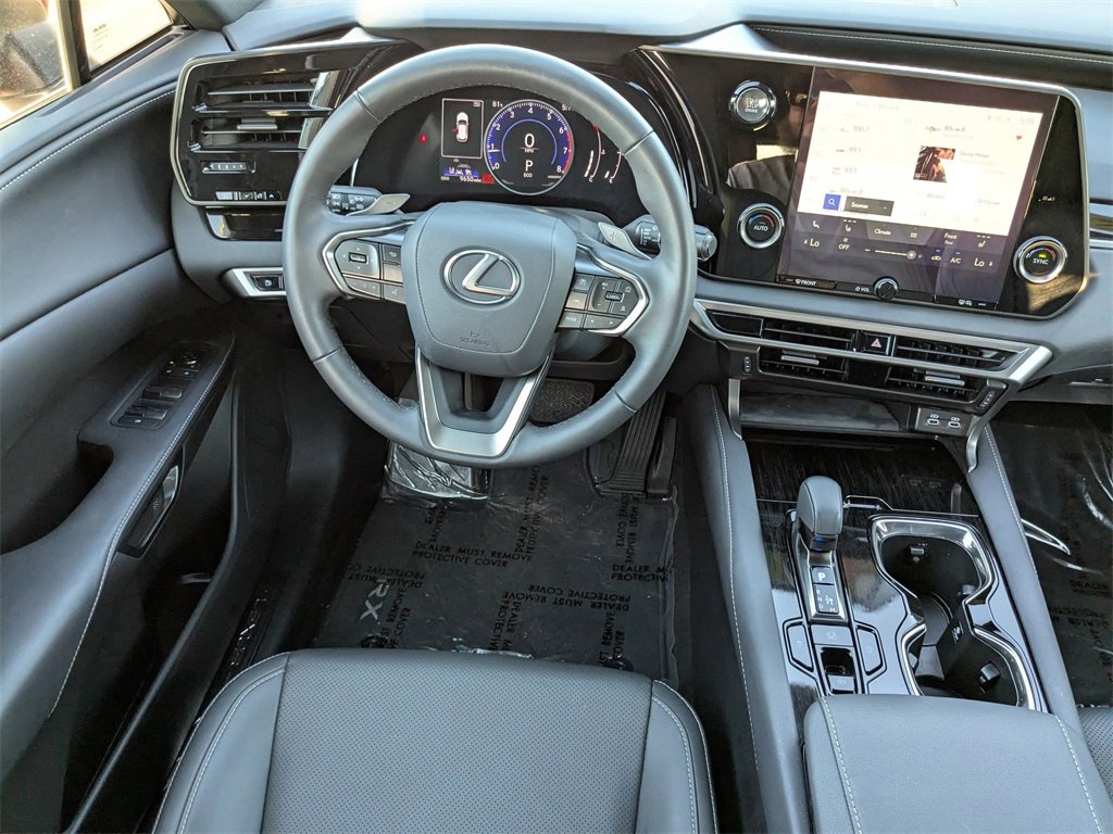 Used 2024 Lexus RX 350 FWD image 6