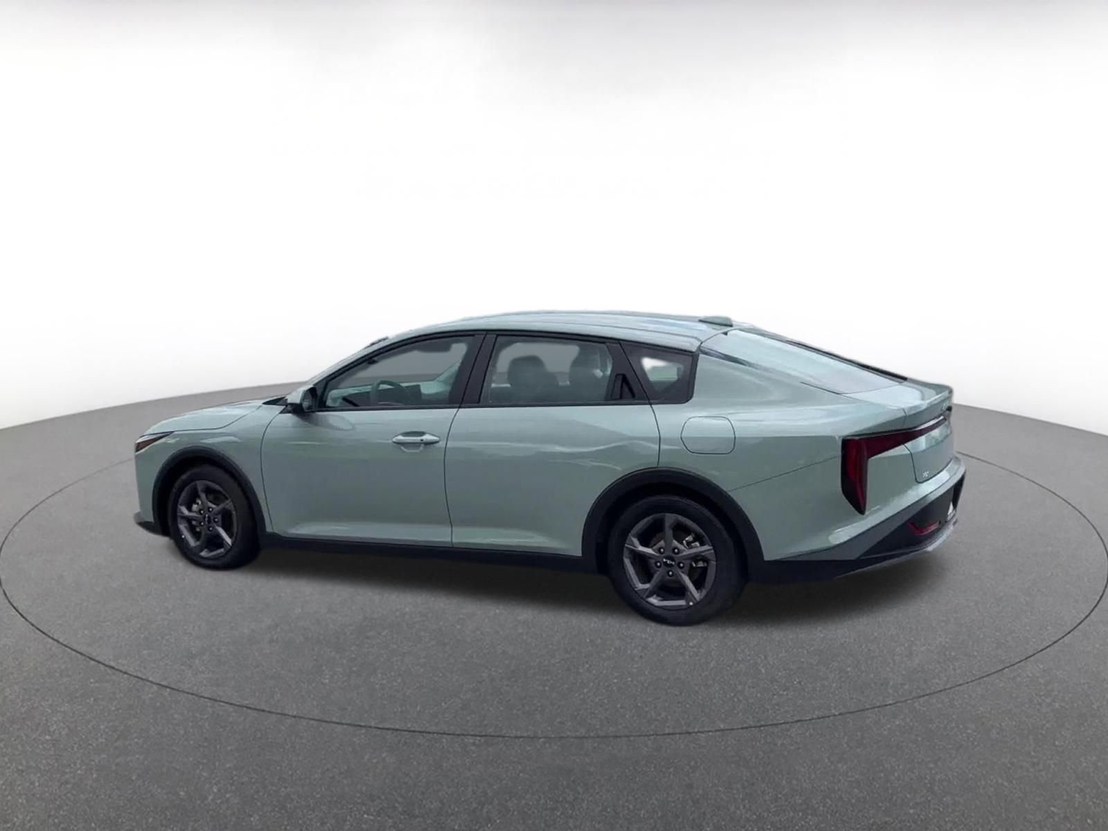 Used 2025 Kia K4 FWD image 9