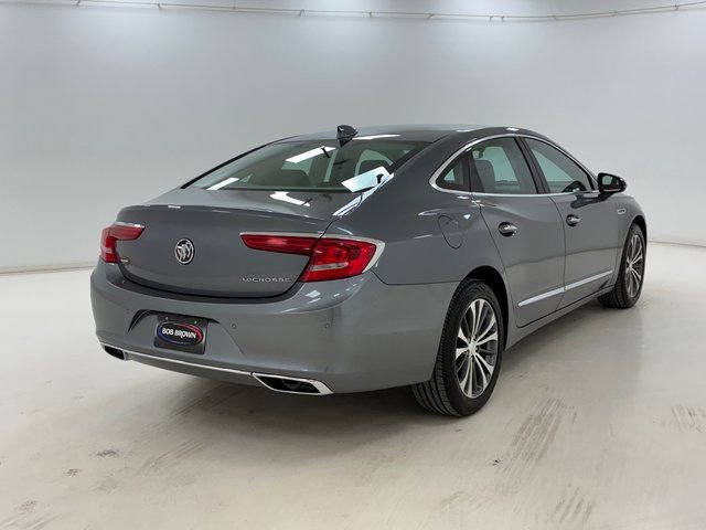 Used 2019 Buick LaCrosse Essence image 3
