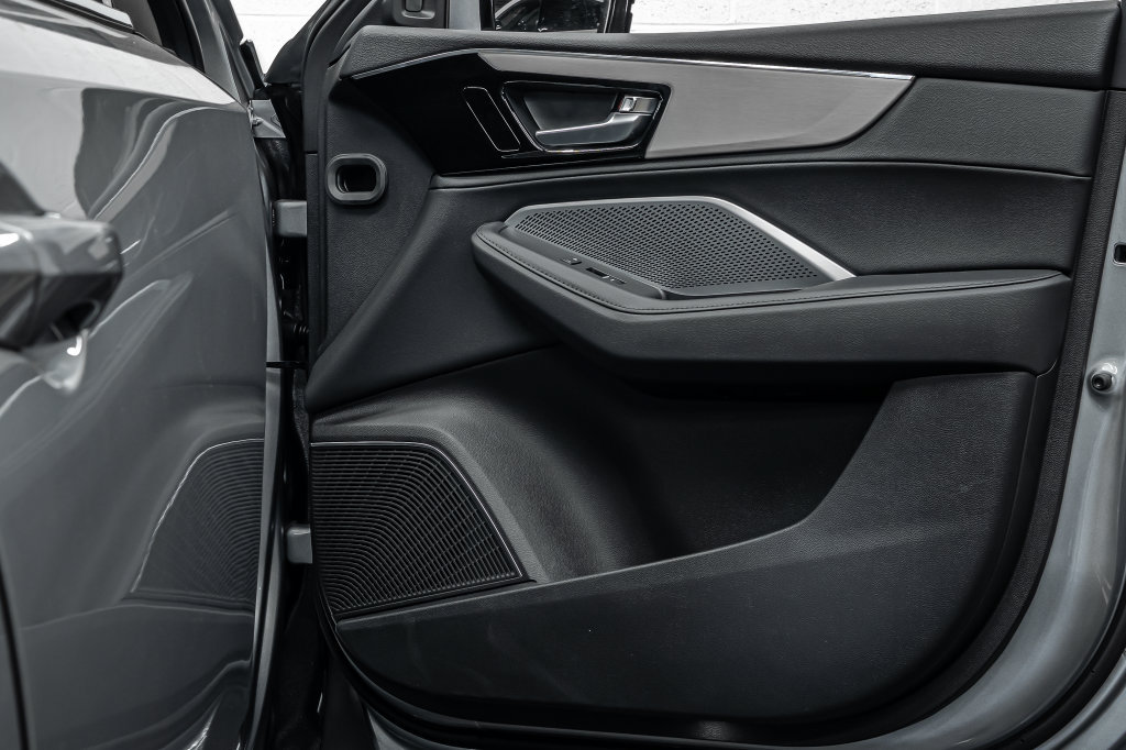 New 2026 Acura MDX FWD image 18