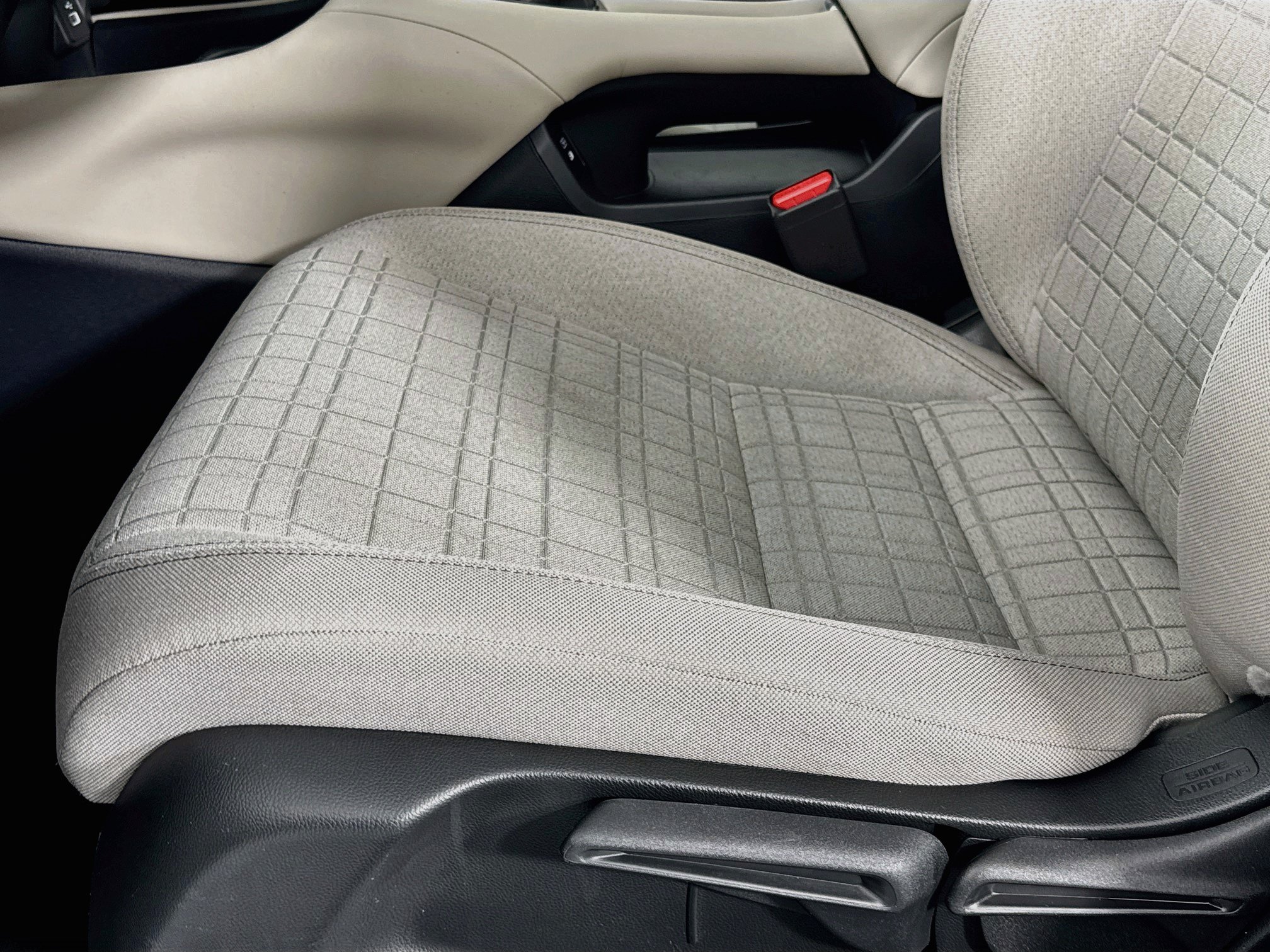 Certified 2024 Honda HR-V LX image 18