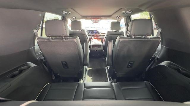 Certified 2023 Cadillac Escalade Premium Luxury w/ LPO, Radiant Package image 5