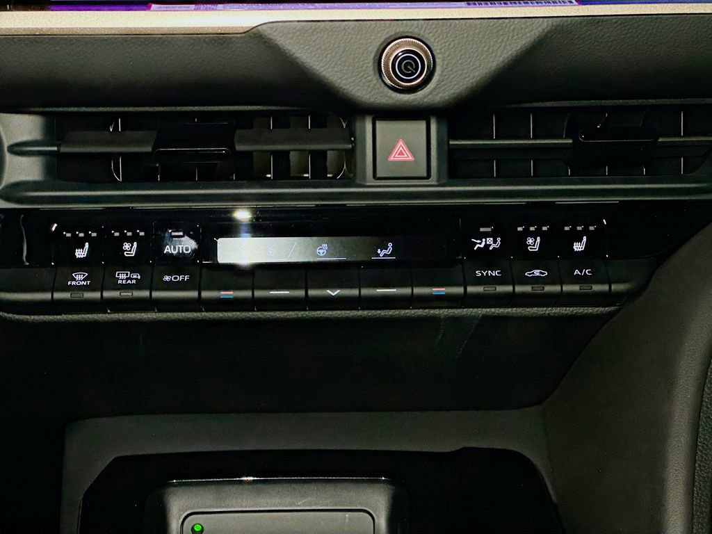 New 2026 Toyota Crown Signia AWD/4WD image 10