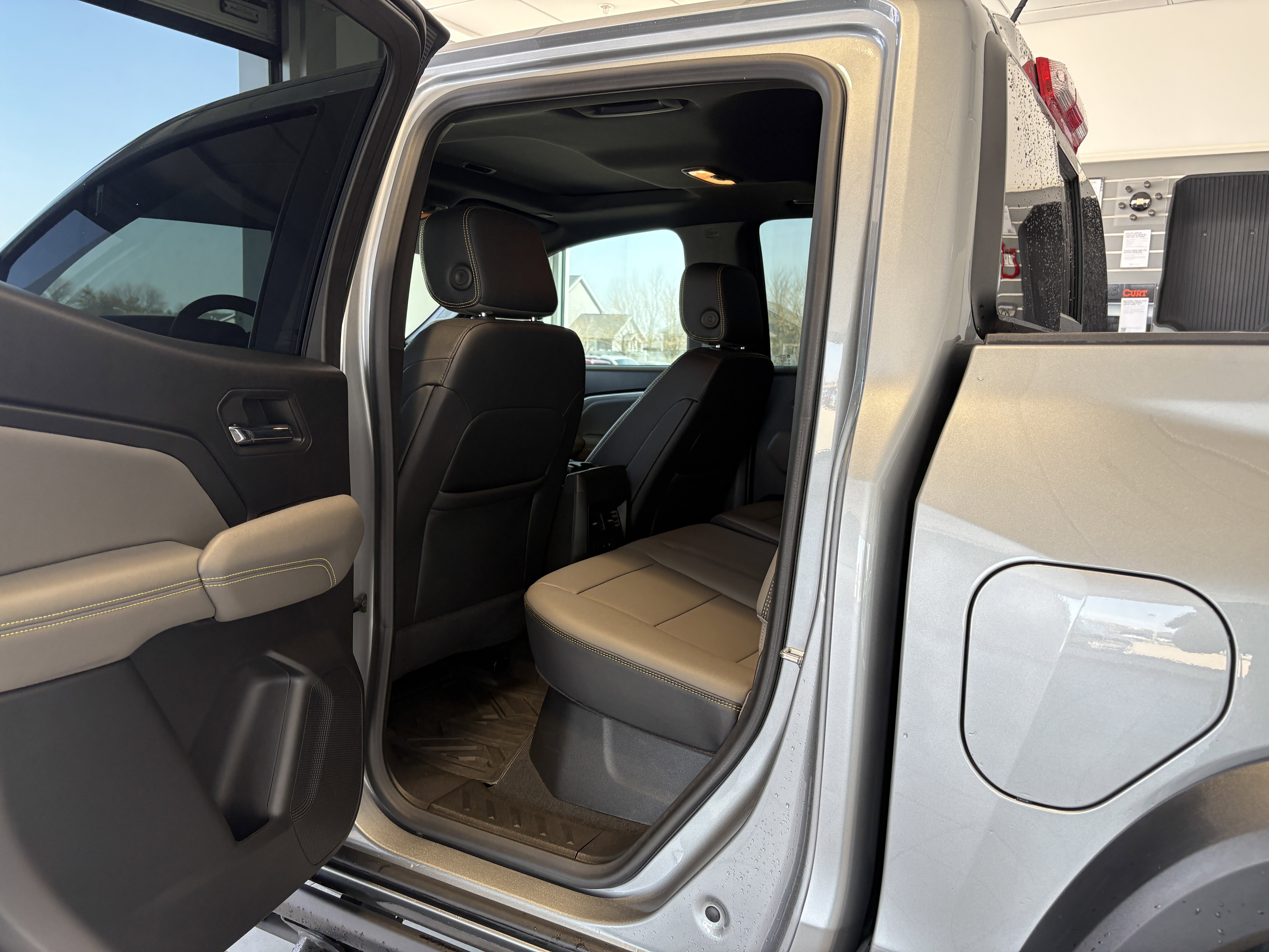 Used 2024 Chevrolet Colorado ZR2 w/ ZR2 Convenience Package III image 20