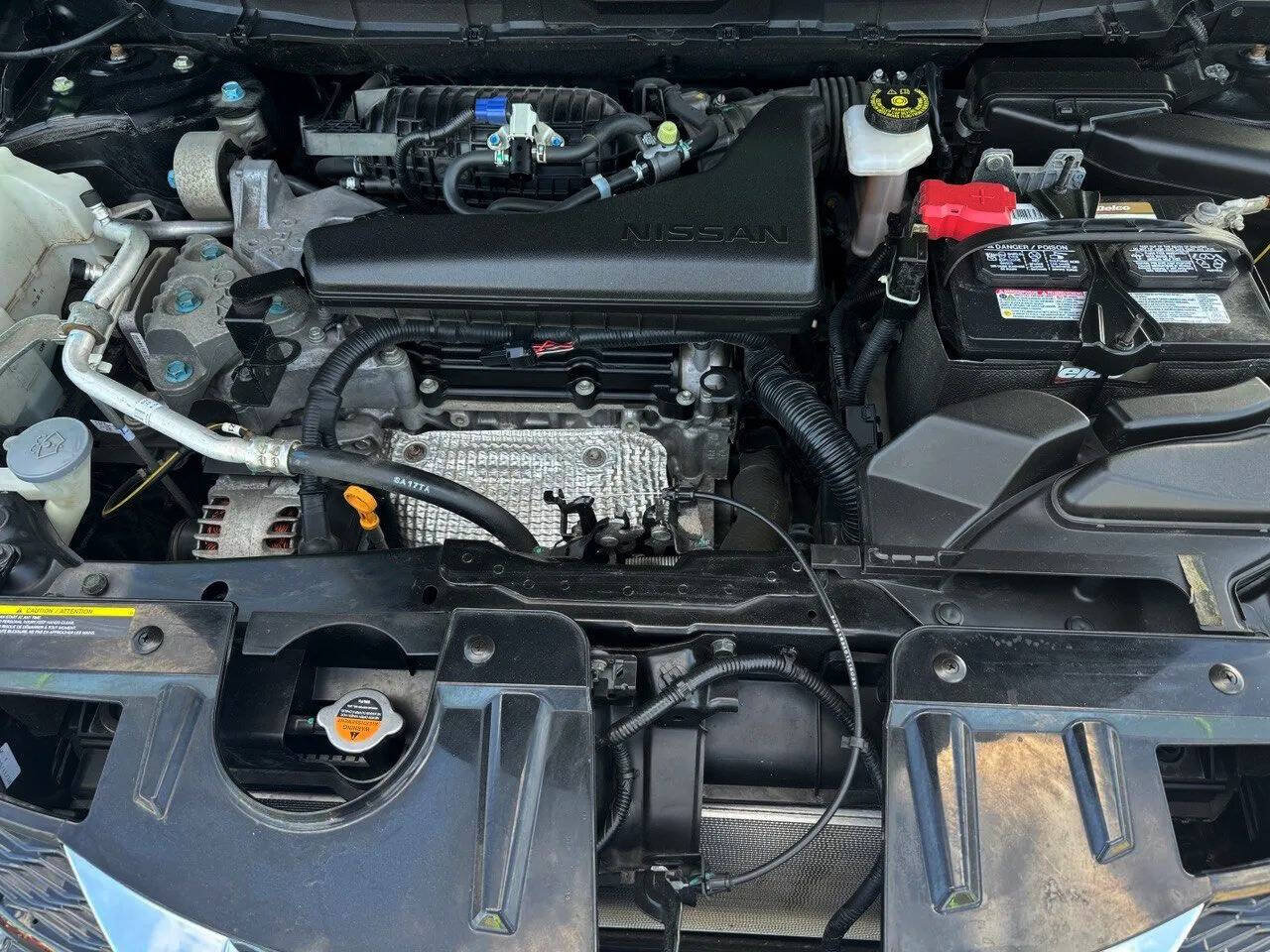 Used 2016 Nissan Rogue SV AWD/4WD image 22