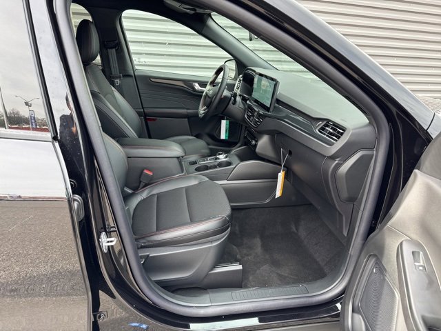 New 2025 Ford Escape ST-Line w/ Equipment Group 301A image 33