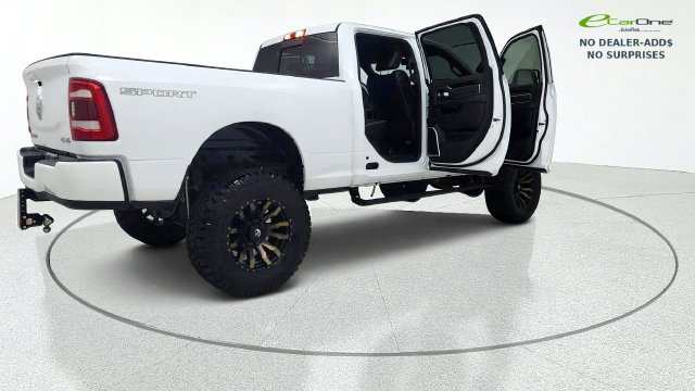 Used 2023 RAM 2500 Laramie AWD/4WD image 15