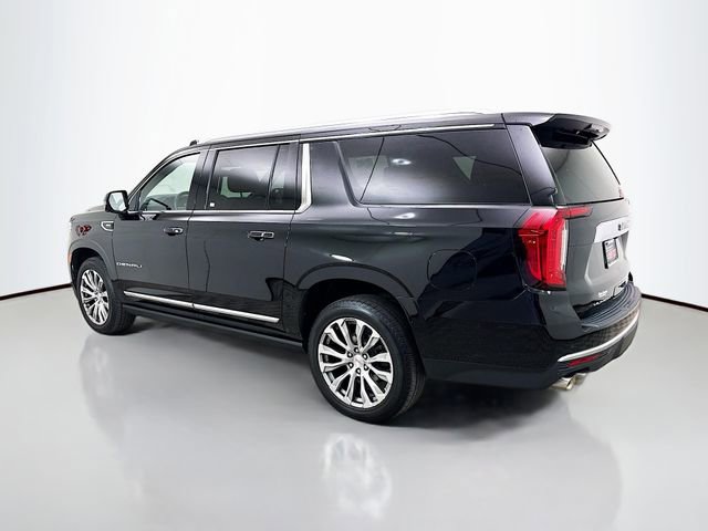 Used 2022 GMC Yukon XL Denali image 6