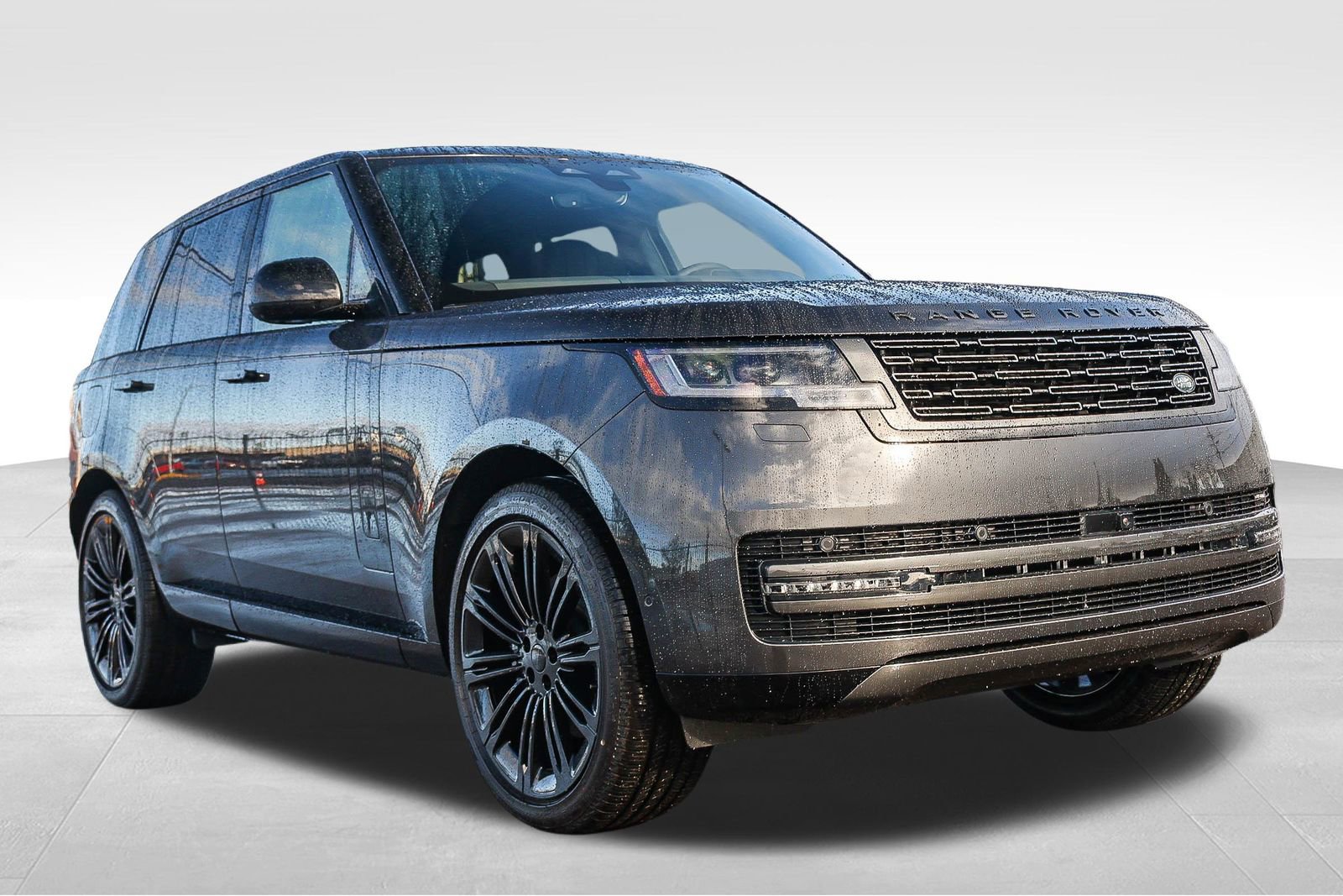 New 2026 Land Rover Range Rover SE image 3