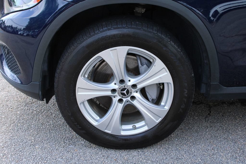 Used 2018 Mercedes-Benz GLC 300 4MATIC image 38