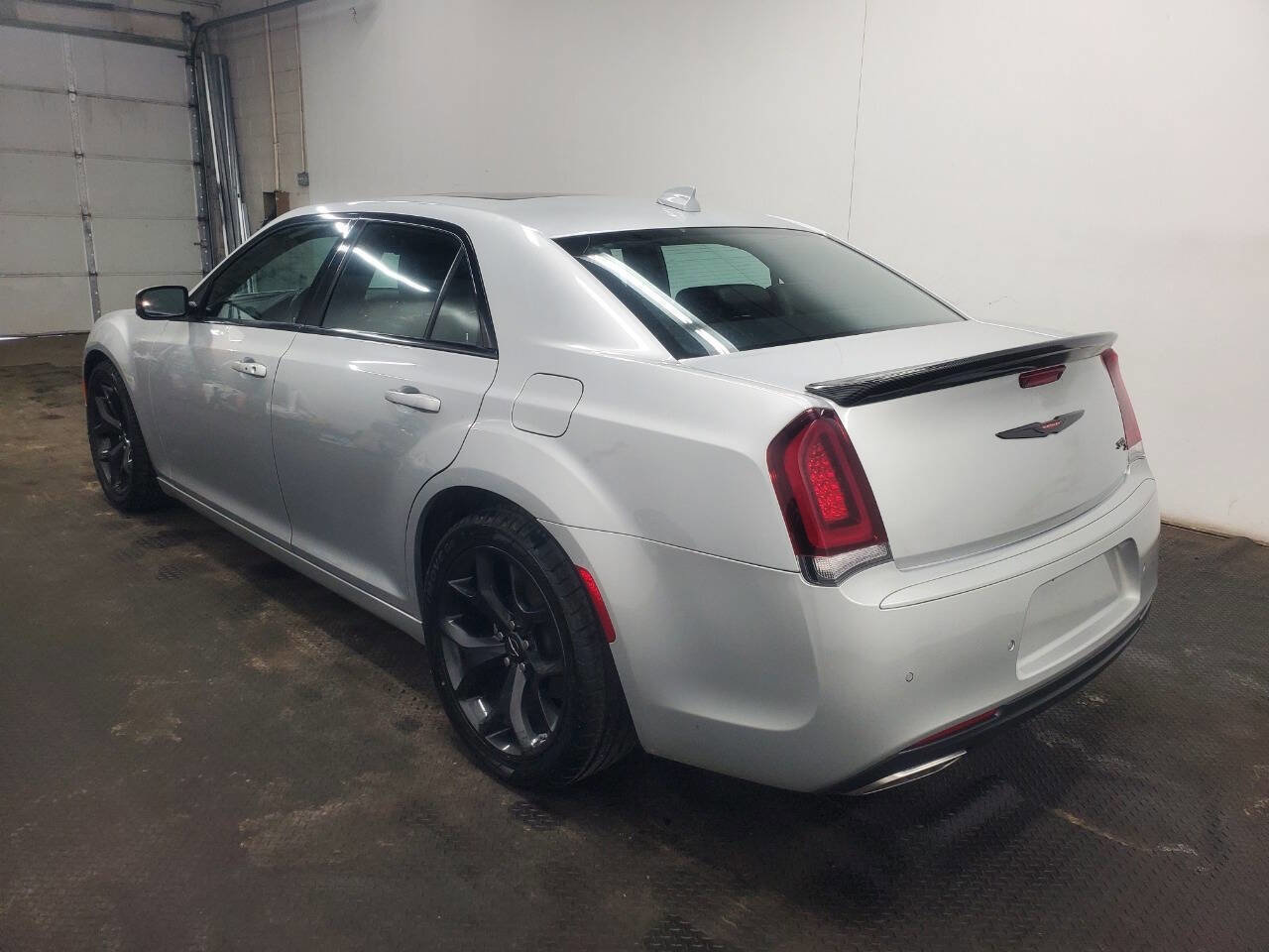 Used 2022 Chrysler 300 S image 5