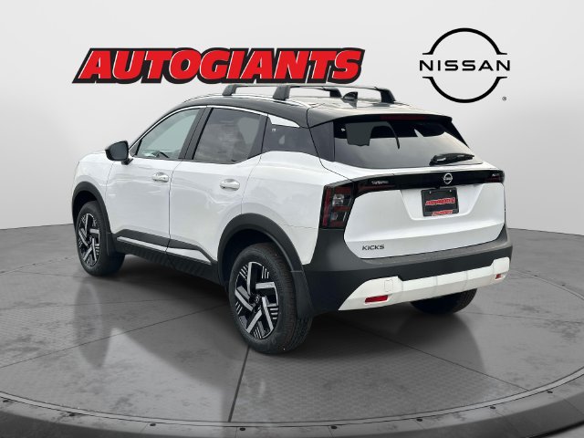 New 2027 Nissan Kicks SV w/ Cold Weather Package FWD image 5