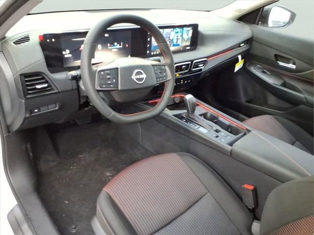 Certified 2026 Nissan Sentra SR w/ Floor Mat Package FWD image 10