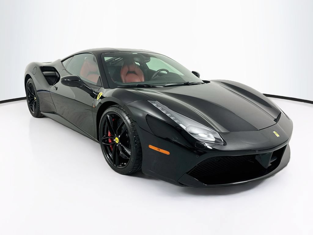 Used 2016 Ferrari 488 GTB RWD image 4