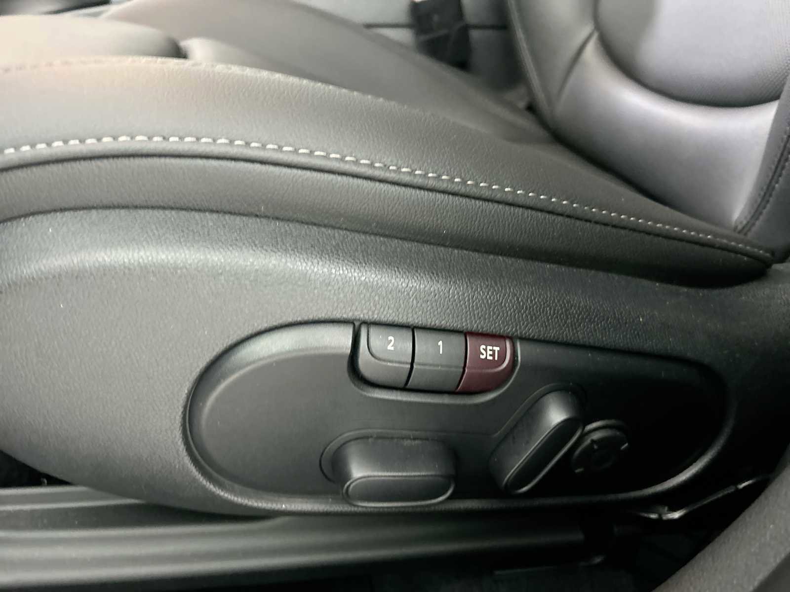 Used 2019 MINI Cooper Countryman S w/ Yin Yang Edition image 14