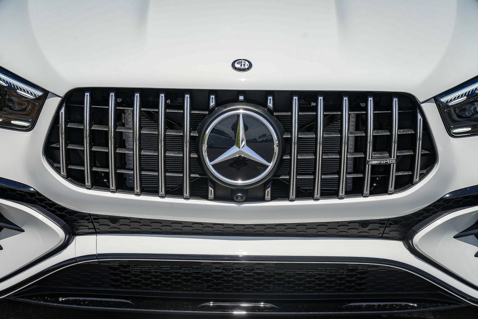 New 2026 Mercedes-Benz GLE 53 AMG 4MATIC Coupe image 7
