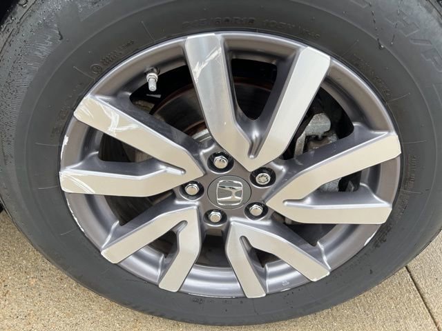 Used 2021 Honda Pilot EX image 8