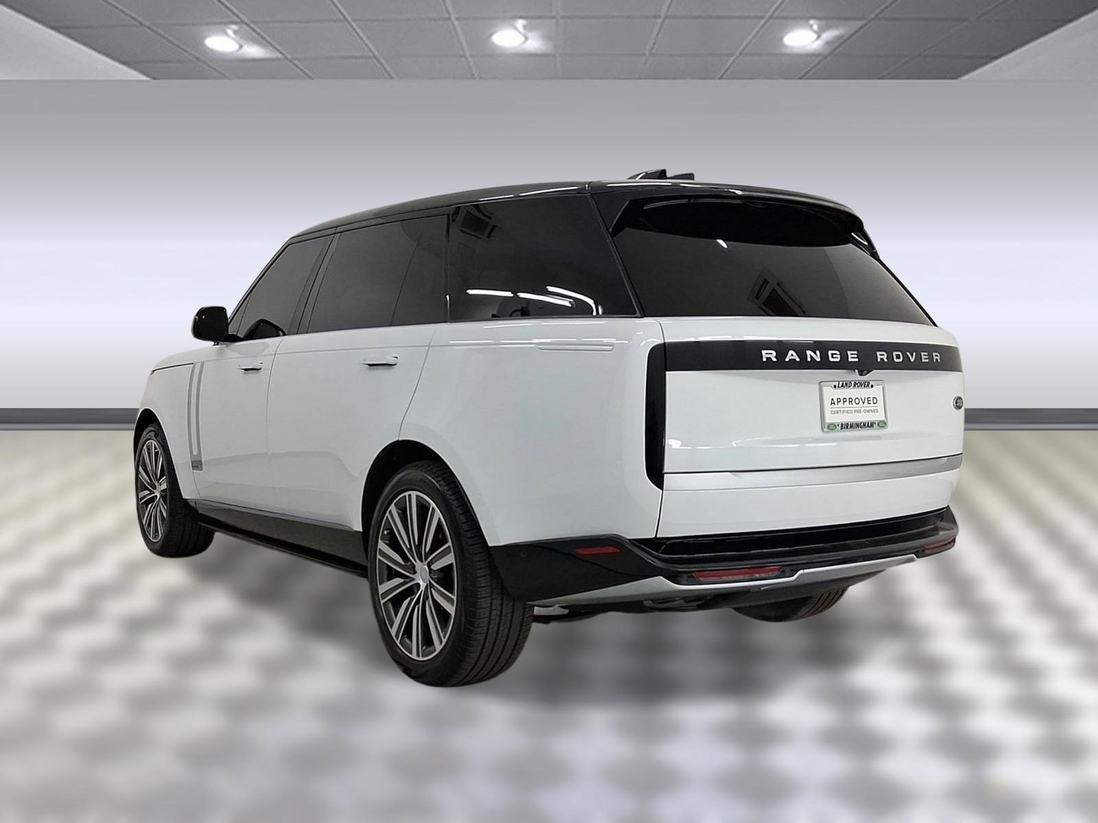 Certified 2023 Land Rover Range Rover Long Wheelbase Autobiography image 3