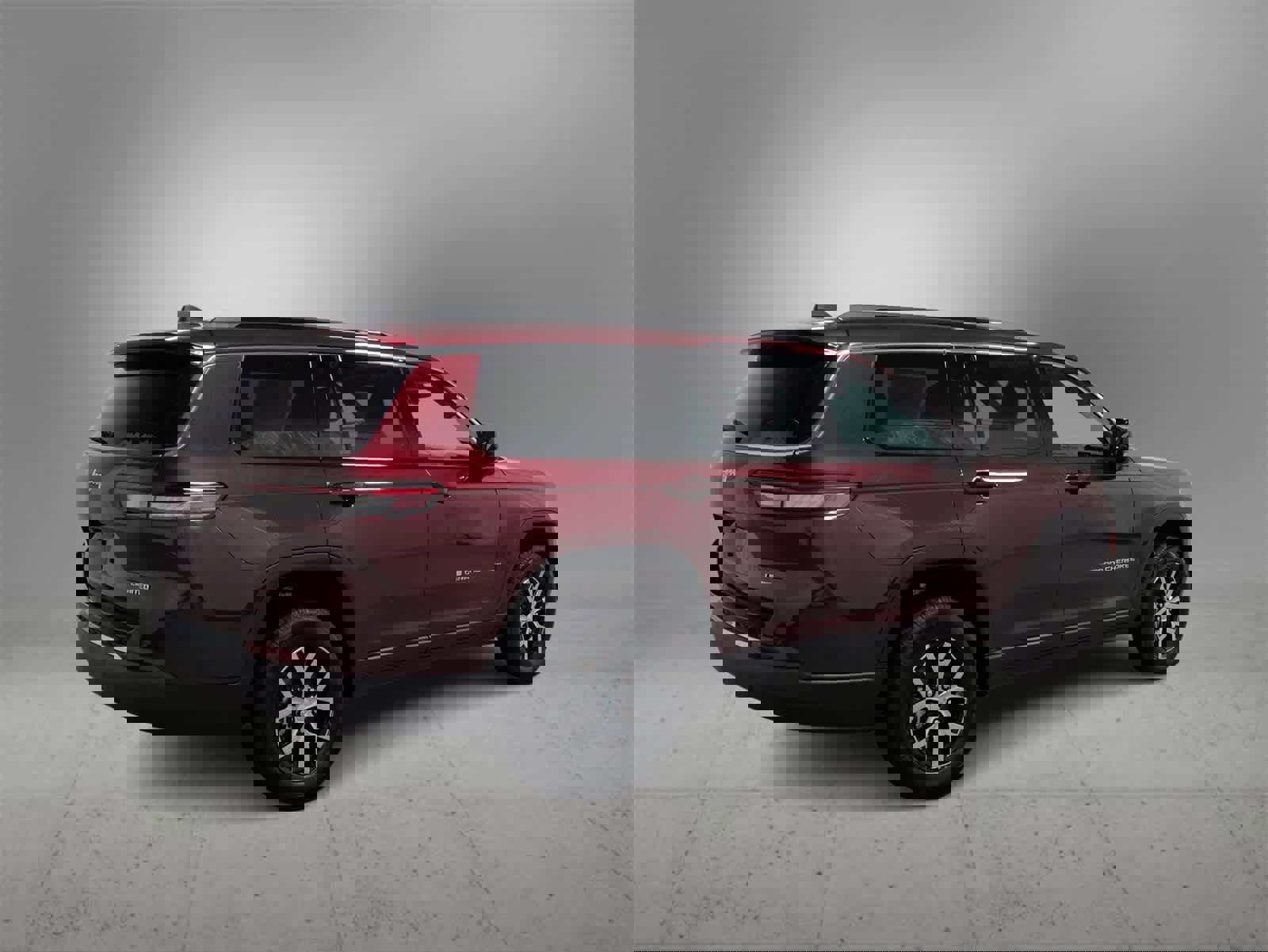 Used 2025 Jeep Grand Cherokee L Limited image 8