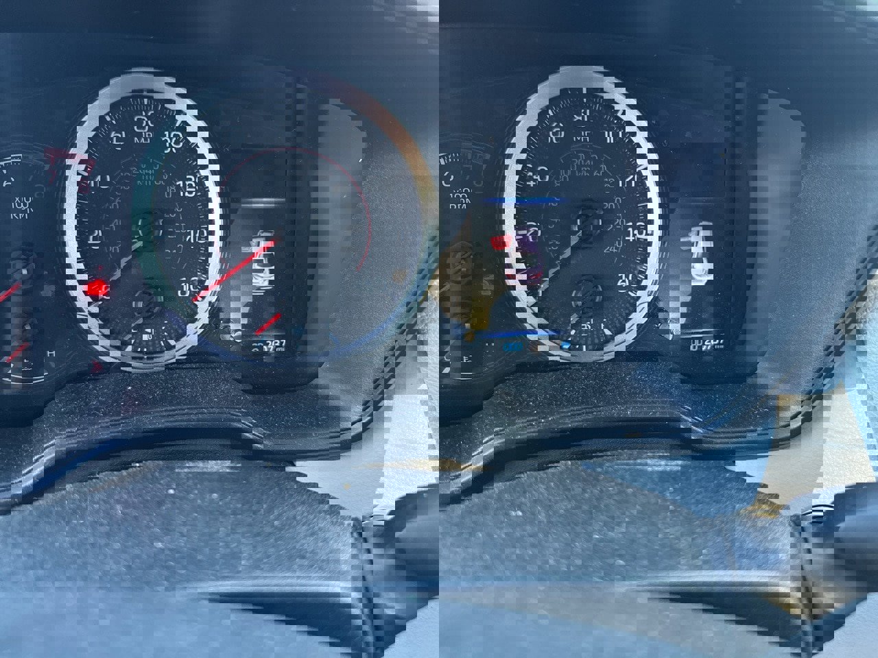 Used 2022 Toyota Corolla SE w/ Carpet Mat Package (TMS) image 11