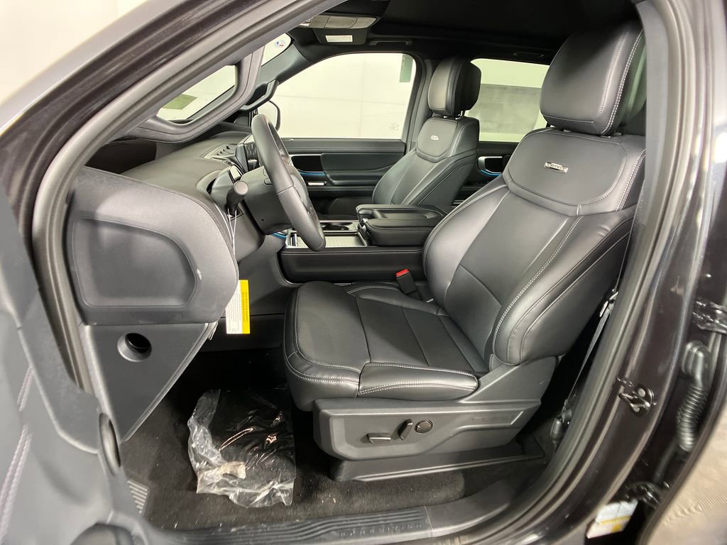 New 2026 Ford Expedition Platinum w/ Stealth Appearance Package image 29