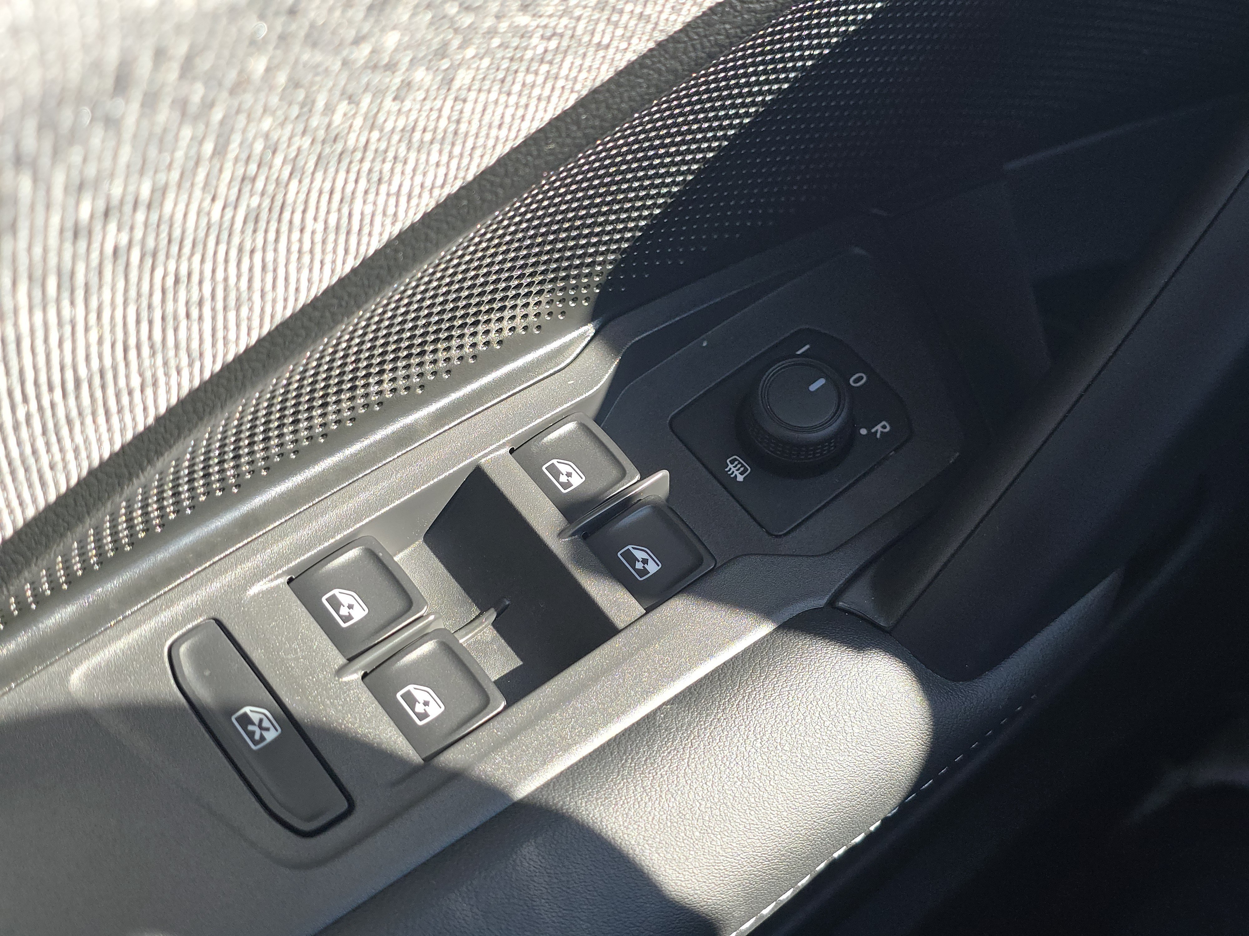 New 2026 Volkswagen Tiguan S AWD/4WD image 26