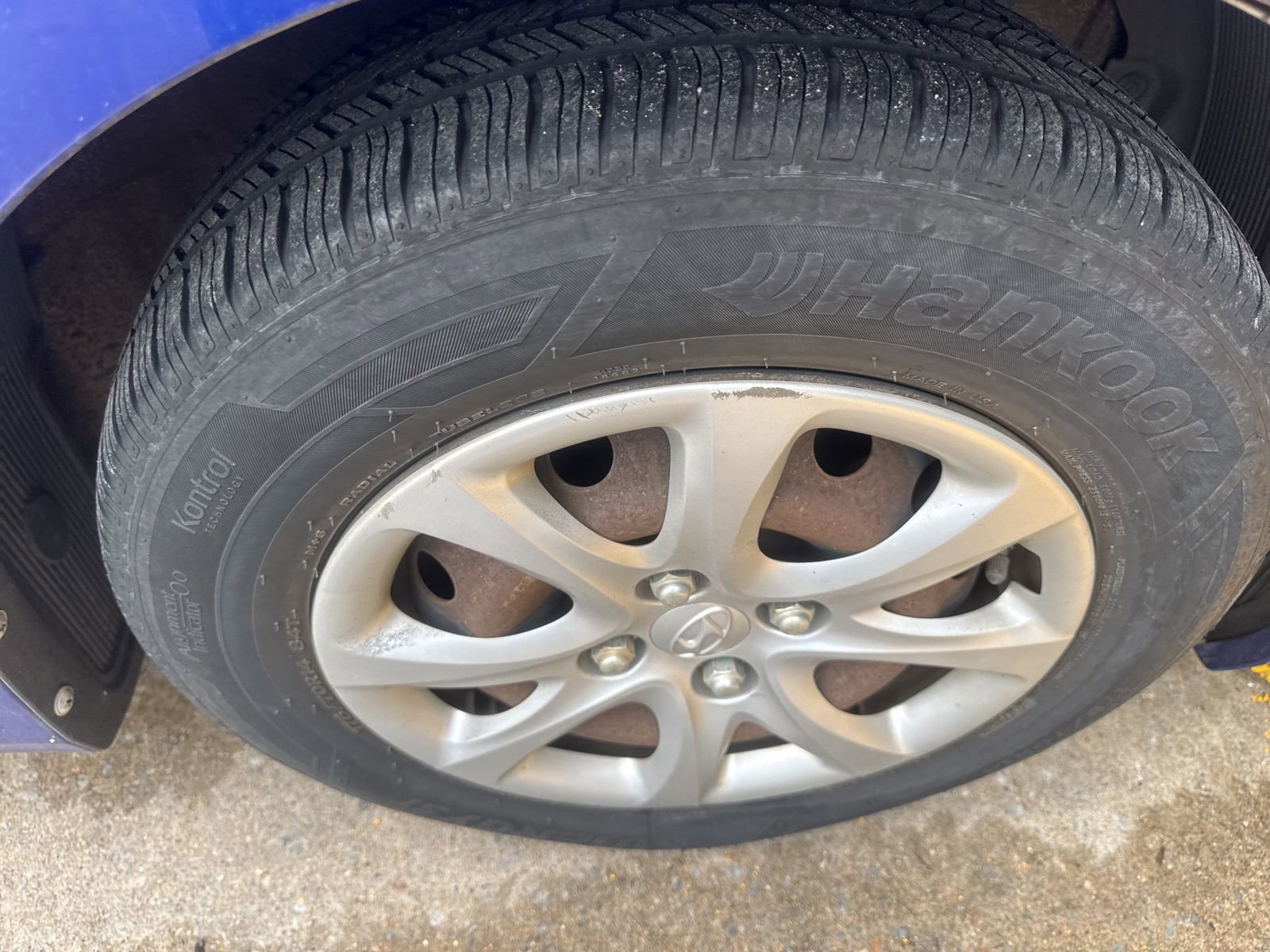 Used 2013 Hyundai Accent GLS image 11