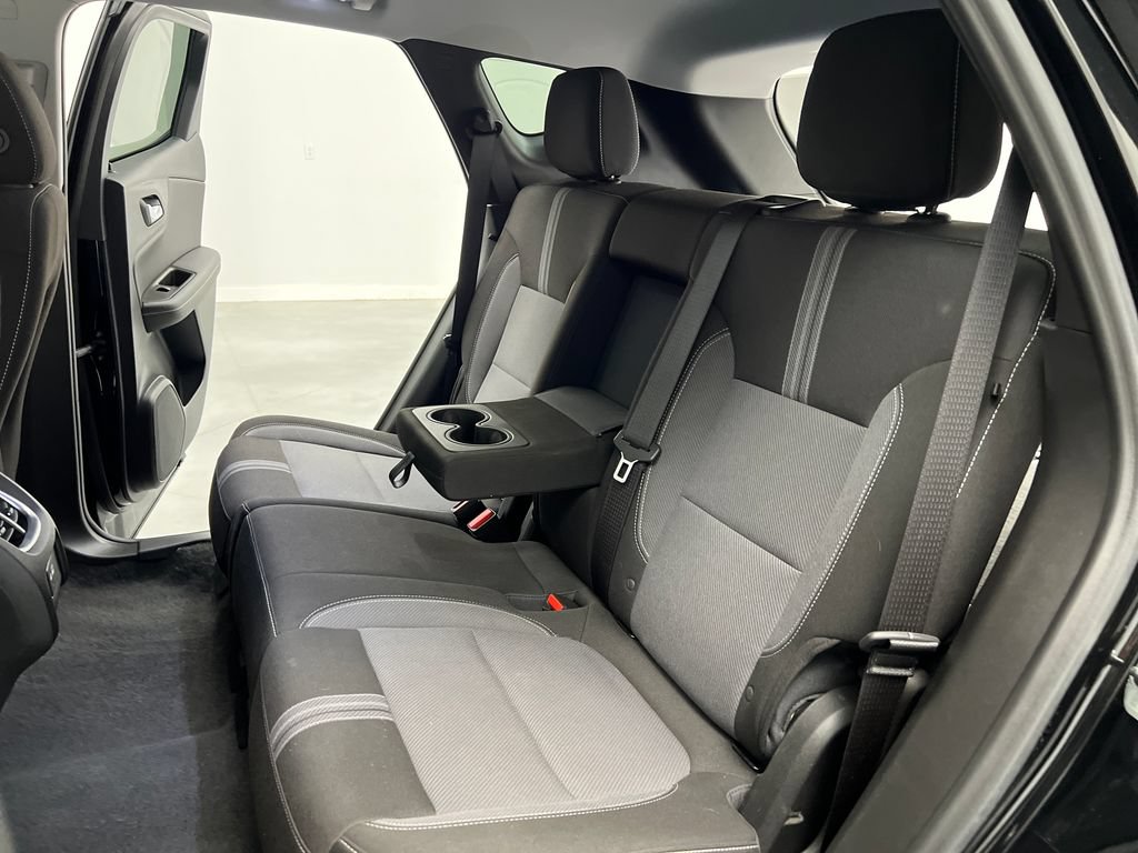 Used 2025 Chevrolet Blazer LT FWD image 16