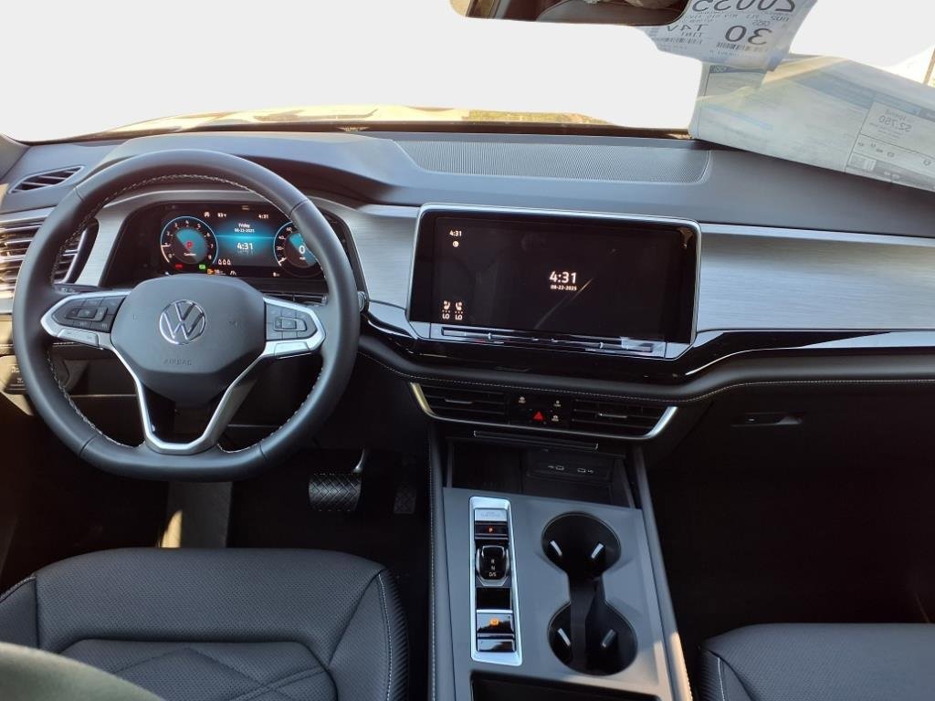 New 2026 Volkswagen Atlas Cross Sport SE image 14