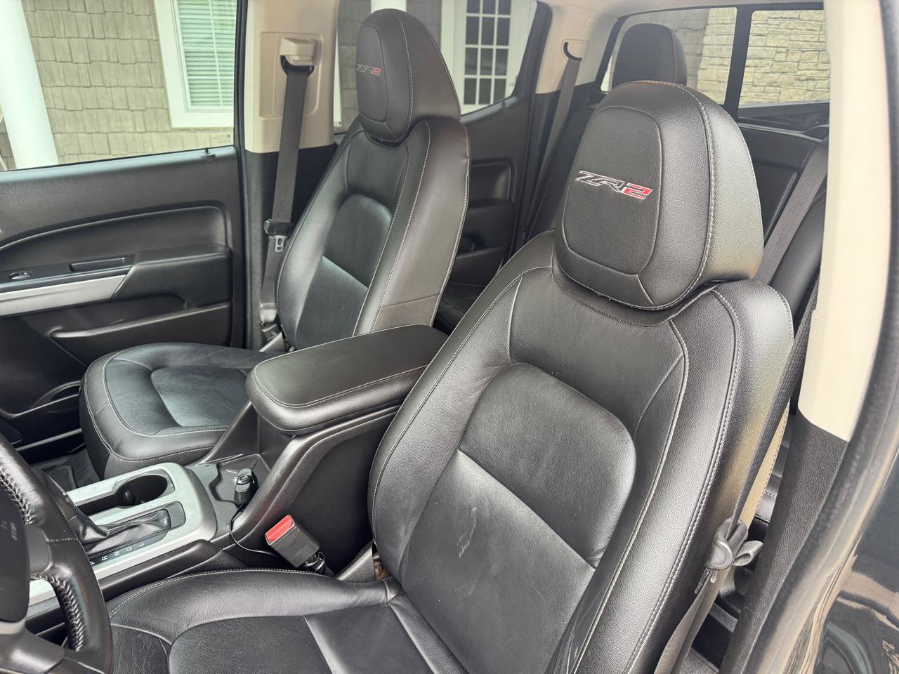 Used 2017 Chevrolet Colorado ZR2 w/ LPO, Premium Interior Package AWD/4WD image 12