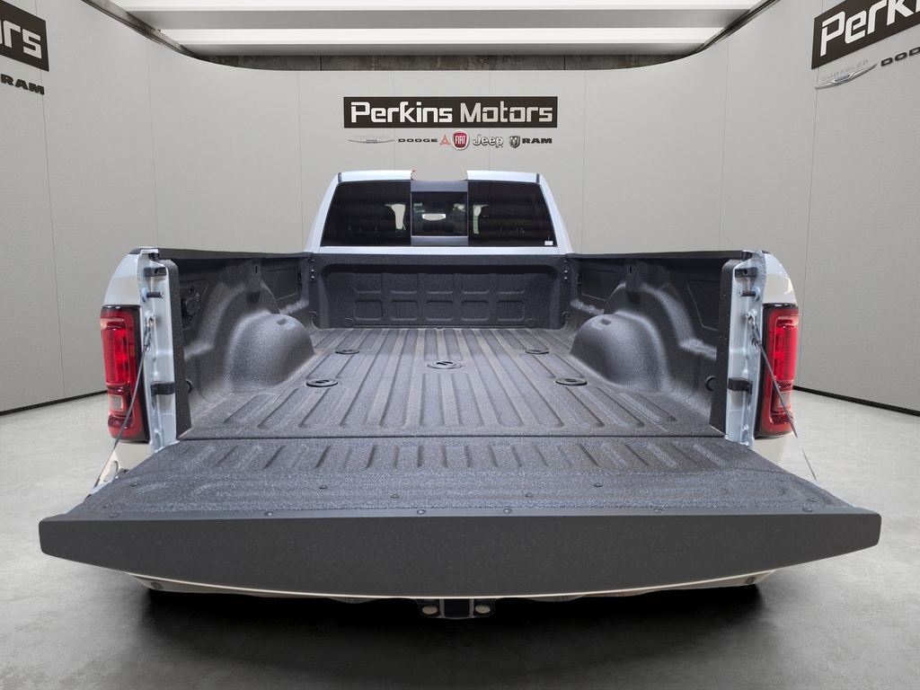 New 2026 RAM 2500 Tradesman AWD/4WD image 11