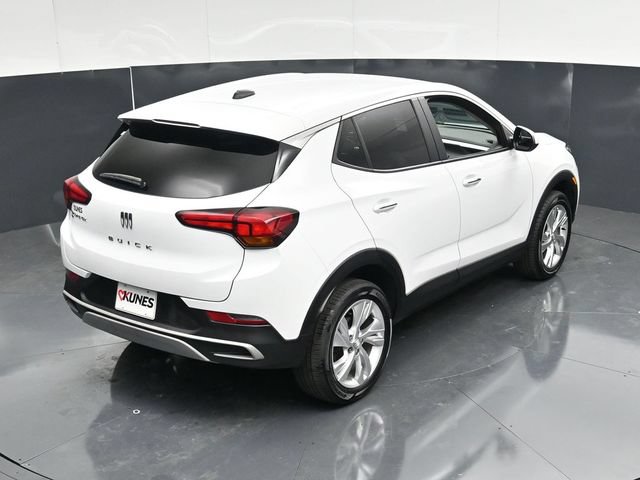 Used 2025 Buick Encore GX Preferred AWD/4WD image 39