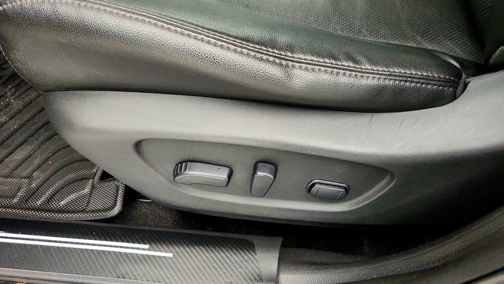 Used 2016 Nissan Rogue SL image 11