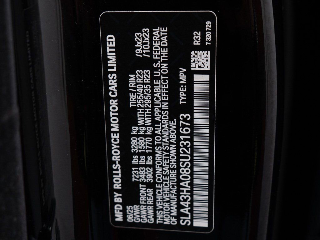 Used 2025 Rolls-Royce Cullinan Black Badge w/ Leather Finishing Pack AWD/4WD image 60